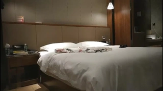 新晋推特萝莉妹夜夜教主-猫尾巴爱爱