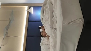刺激！试衣间和健身房糟蹋露脸极品女友⑨①大神约炮交流学习分享群