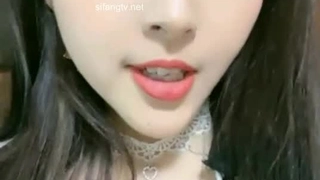 媳妇撸着鸡巴也不忘刷教师职资格考题