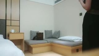 中国少女在旅馆里被狠狠地操