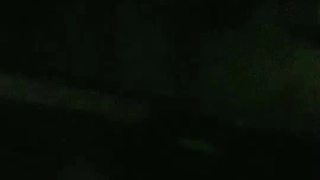 丰满的学生拥有大自然的胸部,被猛烈地操